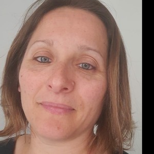 Liliane - Prof de soutien pour élèves avec autisme - Le Barp