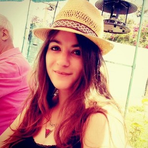 ERIKA - Prof de français - Lille