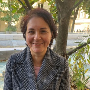 Nada - Prof de français - Moisselles
