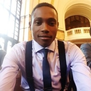 Dieudonné achille - Prof d'économie - Seillons-Source-d'Argens