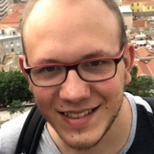 Jason - Prof d'initiation informatique - Liège