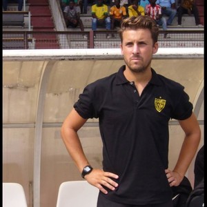 Steve - Prof de football - Annemasse