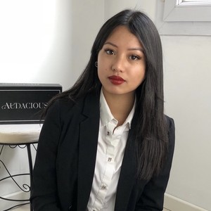 Elodie - Prof de comptabilité - Nantes