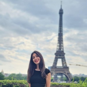 Meriem - Prof de maths - Saint-Denis