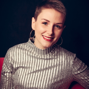 Célia - Prof de couture - Bourges
