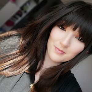 Loïs - Prof de maquillage - Meynes