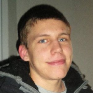Pierrick - Prof de biologie - Parmain
