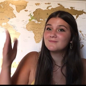 Elisa - Prof de français - Saint-Étienne