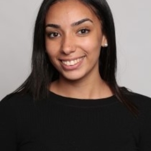 Assia - Prof d'aide aux devoirs - Pierre-Bénite