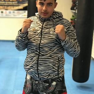 Adnan - Prof de boxe thaï - Forges