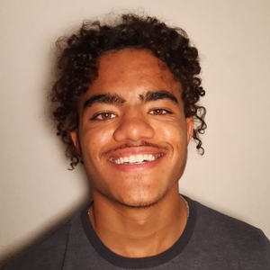 Enzo - Prof de football - Paris 11e