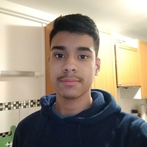 Julian - Prof de maths - Paris