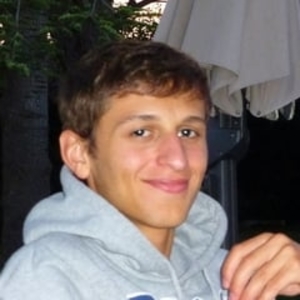Julian - Prof de maths - Toulouse
