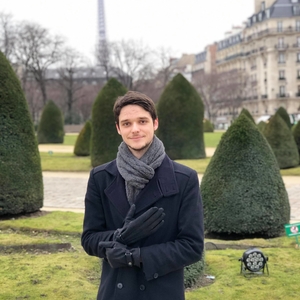 Thomas - Prof de droit - Lamagdelaine