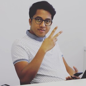 Cédric - Prof d'aide aux devoirs - Villeurbanne