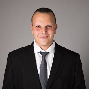 Ahmed - Prof de maths - Paris