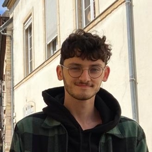 Matthieu - Prof de physique - Dijon