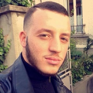 Ahmed - Prof de maths - Paris