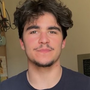 Hugo - Prof de maths - Paris