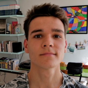 Côme - Prof de maths - Paris