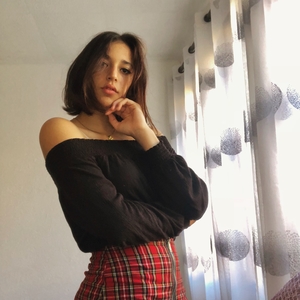 Nawelle - Prof de maths - Paris