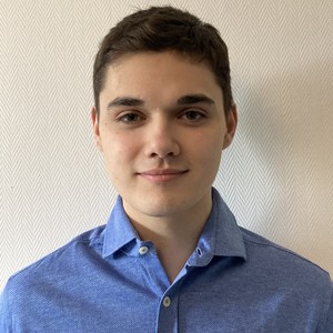 Adrien - Prof de dissertation - Melun