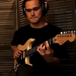 César - Prof de guitare - Paris