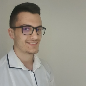 Hugo - Prof de maths - Villeurbanne