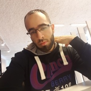 Anas - Prof de maths - Bruxelles