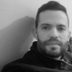 Tarik - Prof de marketing - Vaux