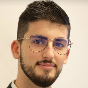 Louis - Prof de biologie - Magny-le-Hongre