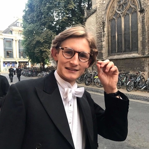 Chester - Prof de lecture - Greater London