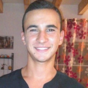Yanis - Prof de maths - Marseille