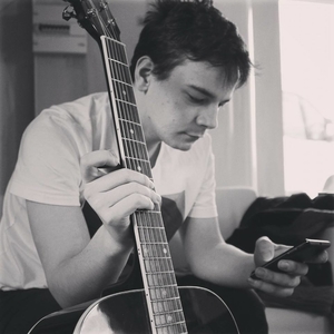 Jean - Prof de guitare électrique - Tours