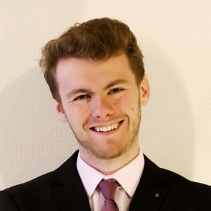 Mathieu - Prof d'histoire - Paris