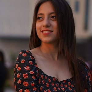 Aayushi - Prof de lecture - Ranchi
