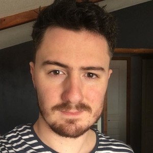 Léo - Prof d'initiation informatique - Nancy