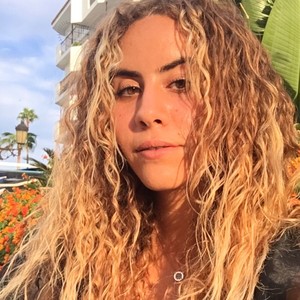 Yusra - Prof d'espagnol - Savigny-sur-Orge