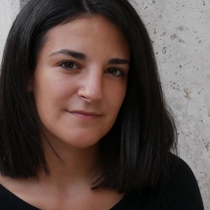 Manon - Prof d'économie - Paris