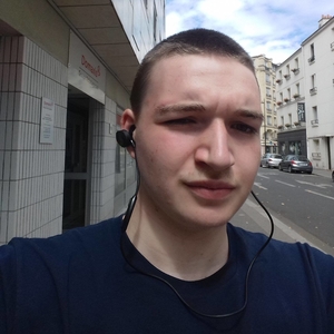 Charles - Prof de maths - Lannion