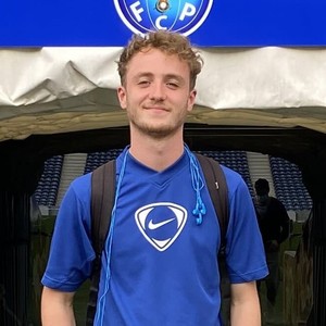 Luka - Prof de maths - Liège