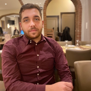 Antonio - Prof de physique - Charleroi