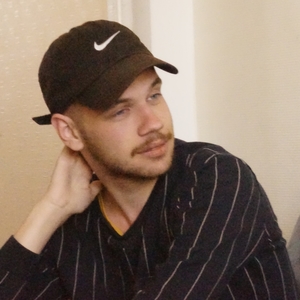 Aurelien - Prof d'anglais - Brest