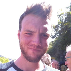 Bry - Prof de biologie - Wavre
