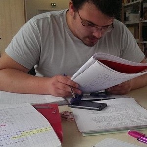 Ariel - Prof de SVT - Reims