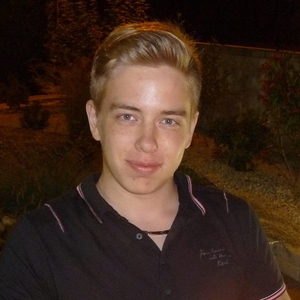 Corentin - Prof de maths - Cours-la-Ville