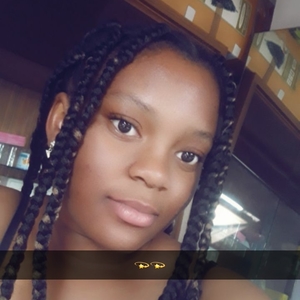 Maeva - Prof de maths - Saint-Gilles