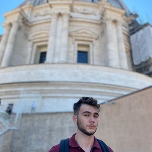 Romain - Prof de maths - Versailles