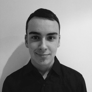 Théo - Prof d'initiation informatique - Paris