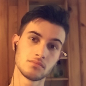 Antoine - Prof d'aide aux devoirs - Plouhinec